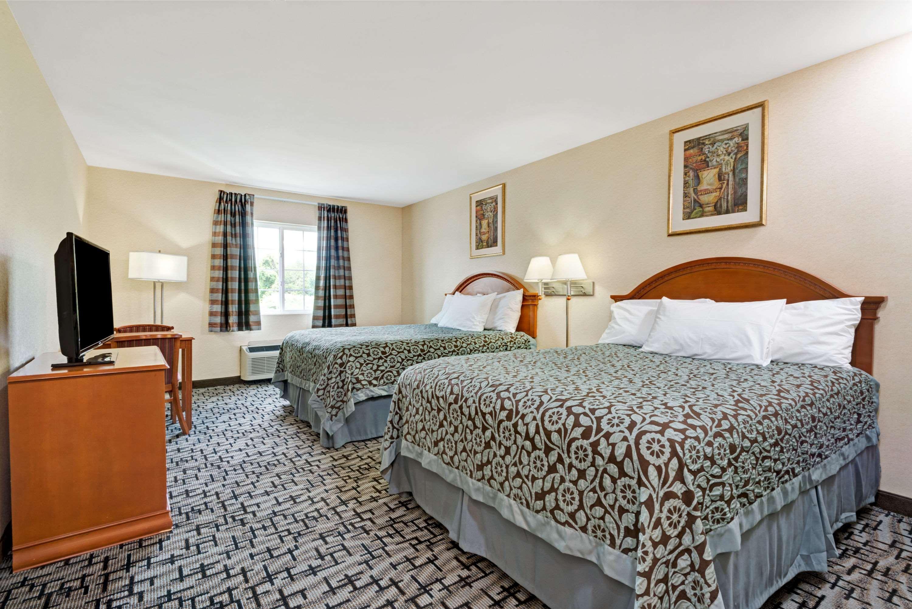 Econo Lodge Bethel - Danbury Kültér fotó