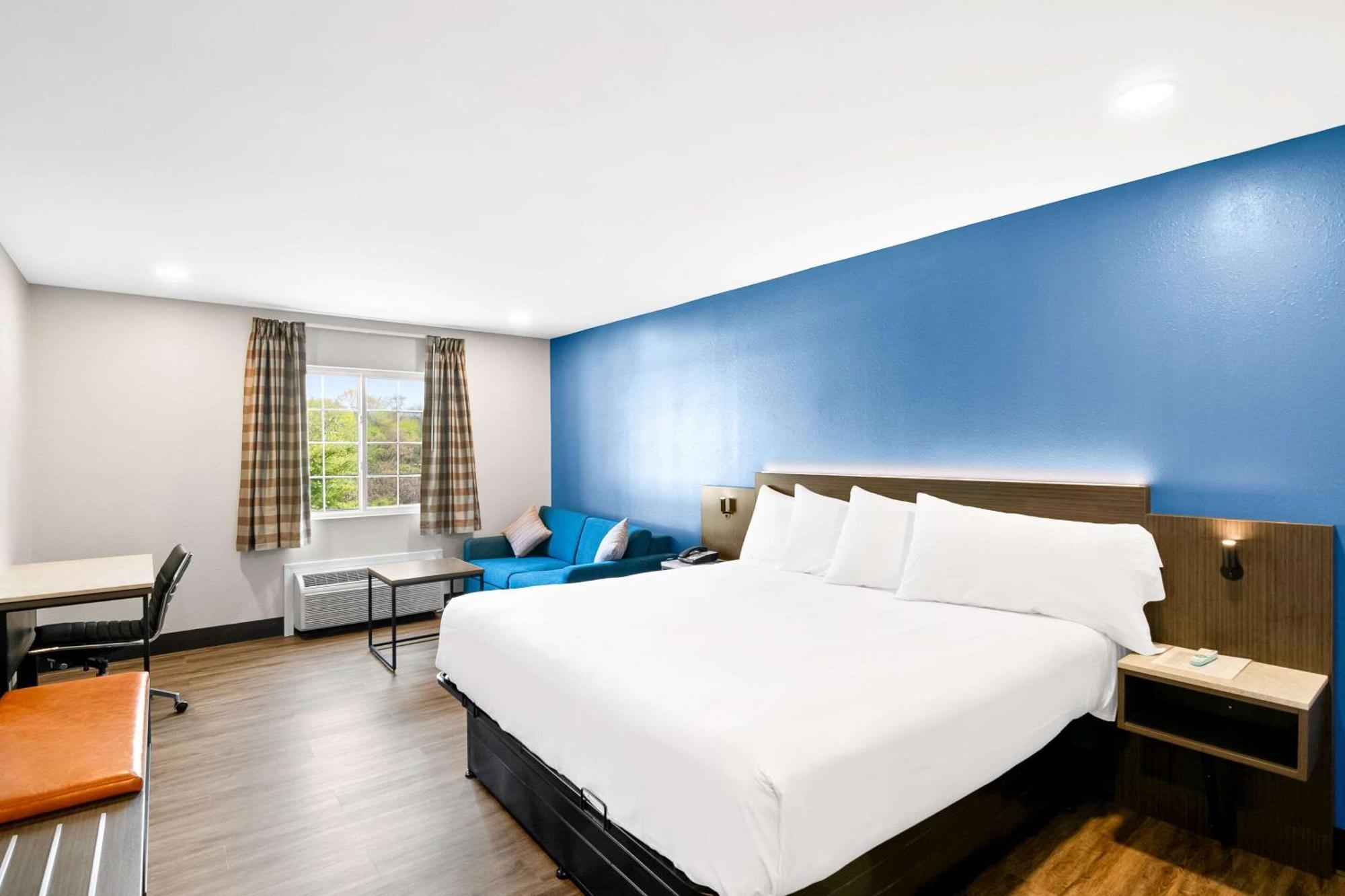 Econo Lodge Bethel - Danbury Kültér fotó