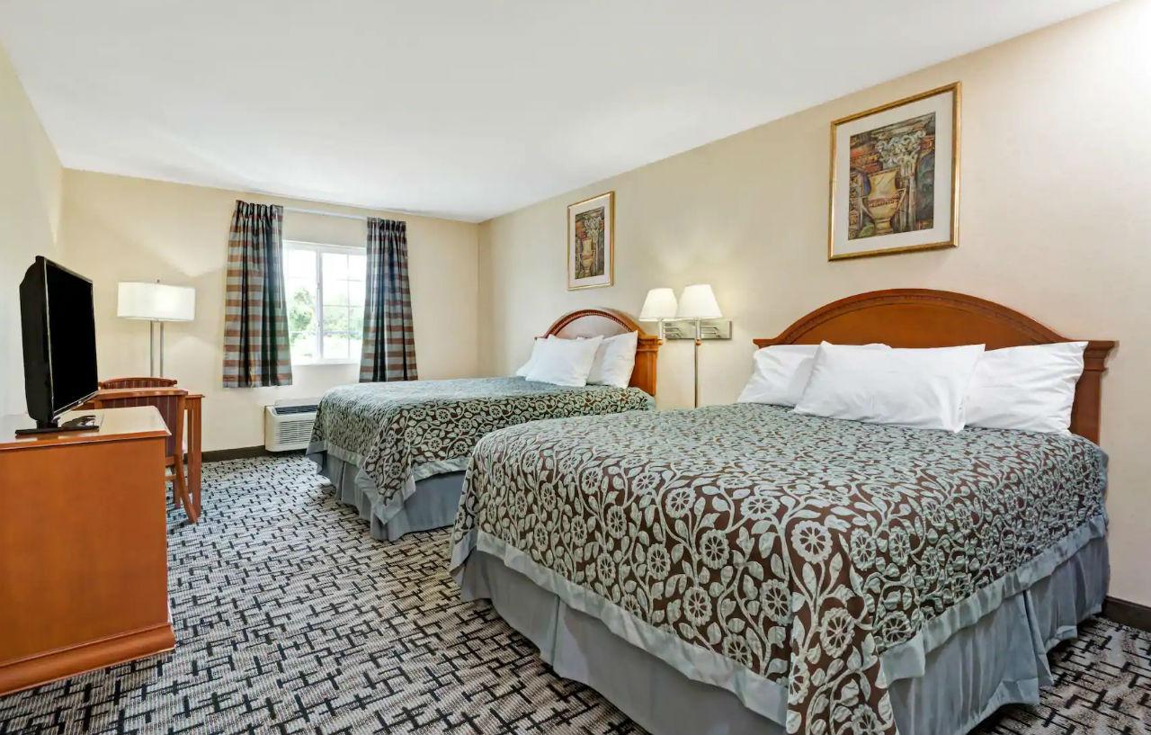 Econo Lodge Bethel - Danbury Kültér fotó